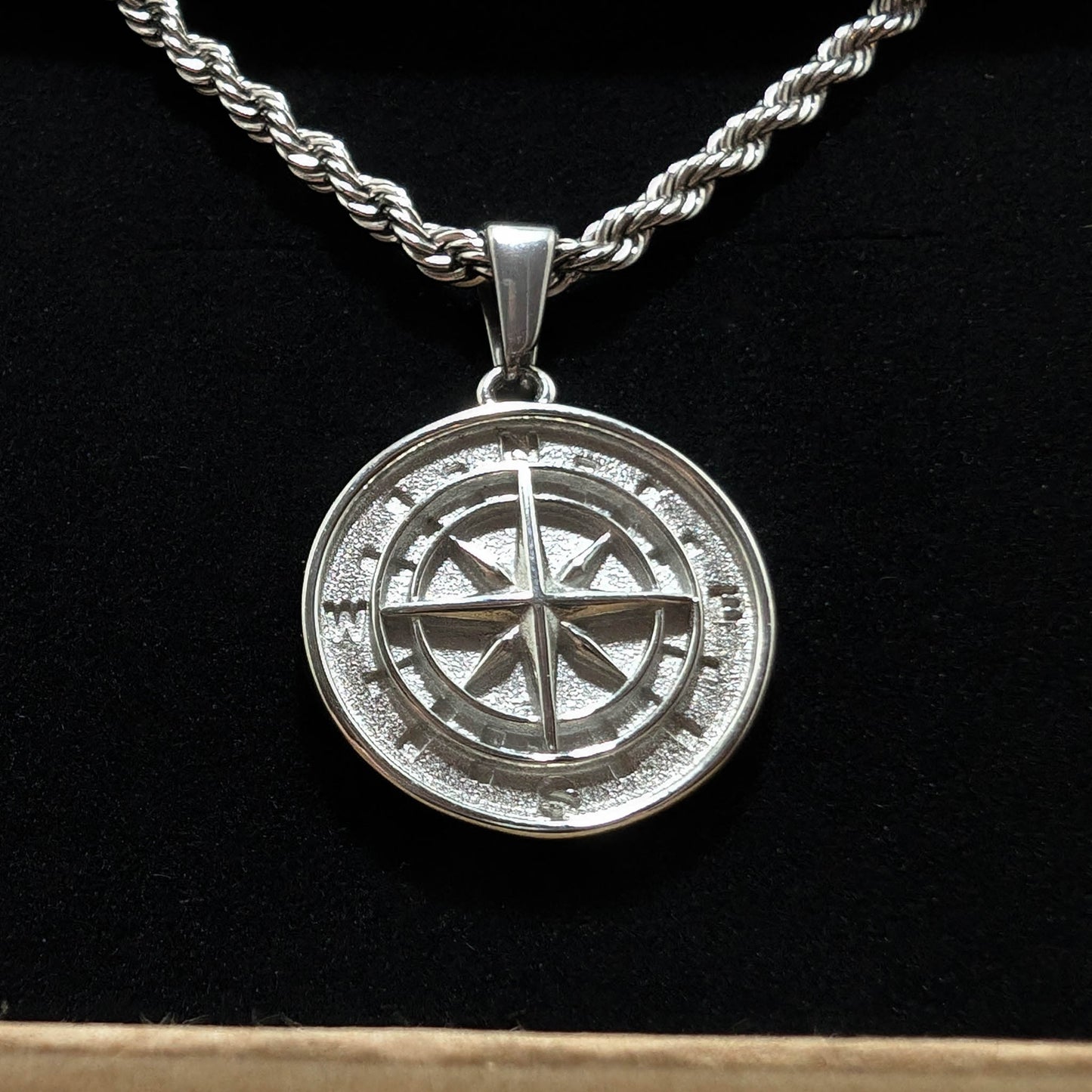 KOMPASS SILVER
